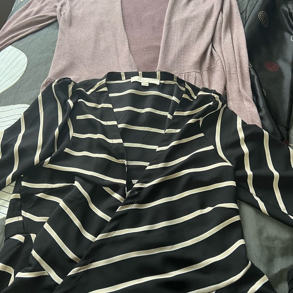 Size 8 items. Jackets $50 dresses and skirts $30. Each item is sold separately - Picture 10 of 16